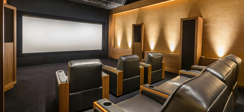 Basement home theaters are amazing Basement home theaters are amazing